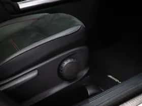 Mercedes-Benz GLA (2023) thumbnail 14