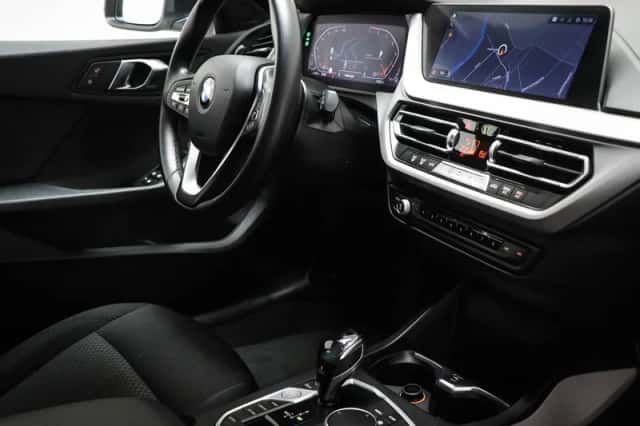 BMW 1-Serie (2021) thumbnail 3