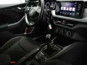 Škoda Scala (2023) thumbnail 3