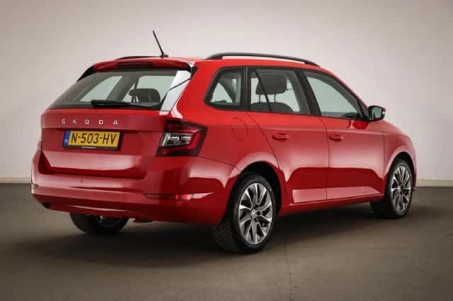 Škoda Fabia (2021) thumbnail 2