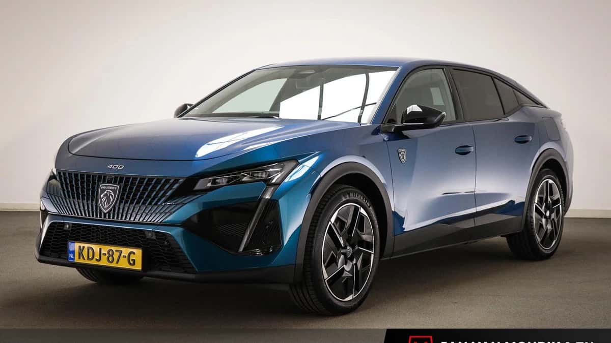 Peugeot 408 (2024) — foto 1