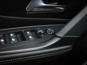 Peugeot 408 (2024) thumbnail 32