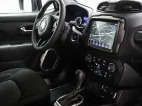 Jeep Renegade (2021) thumbnail 3