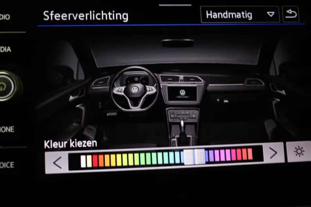 Volkswagen Tiguan (2022) thumbnail 6