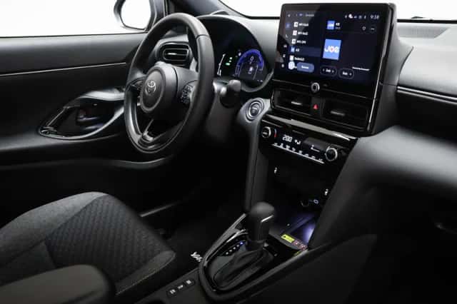 Toyota Yaris Cross (2026) thumbnail 3