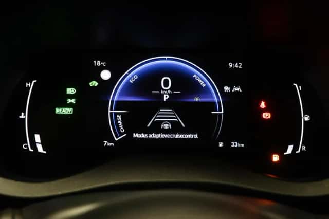 Toyota Yaris Cross (2026) thumbnail 4