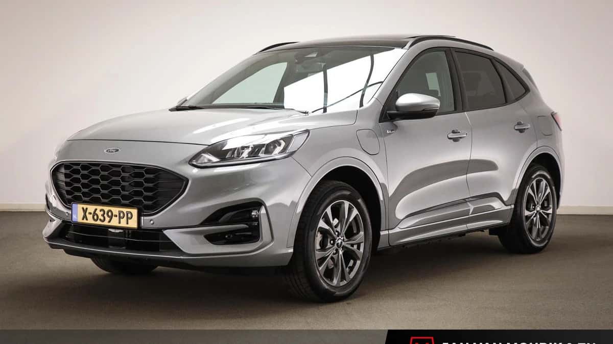 Ford Kuga (2023) — foto 1