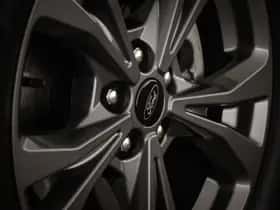Ford Kuga (2023) thumbnail 23