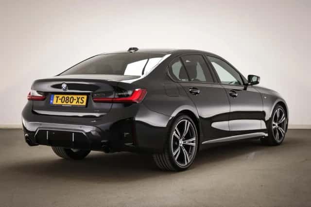 BMW 3-Serie (2023) thumbnail 2