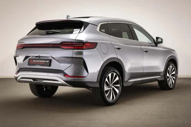 BYD Seal U (2025) thumbnail 2
