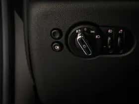 MINI Cooper (2021) thumbnail 27