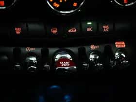 MINI Cooper (2021) thumbnail 35