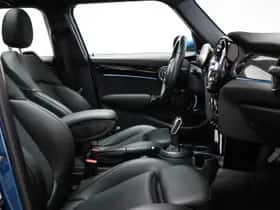 MINI Cooper (2021) thumbnail 7