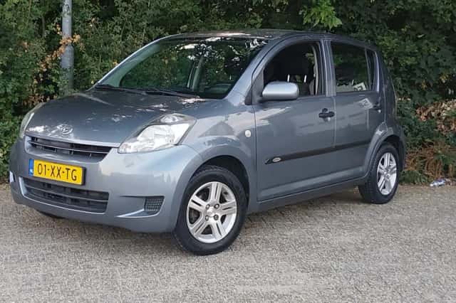 Daihatsu Sirion 2 (2007) thumbnail 1