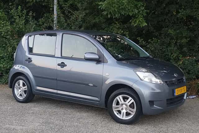 Daihatsu Sirion 2 (2007) thumbnail 5