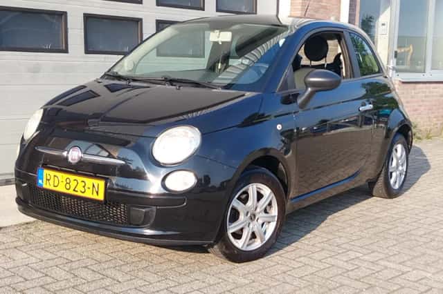 Fiat 500 (2011) thumbnail 1
