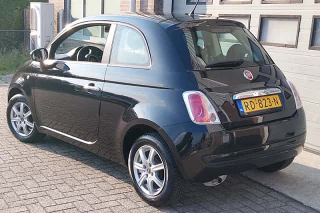 Fiat 500 (2011) thumbnail 3