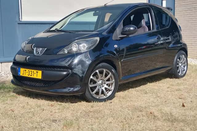 Peugeot 107 (2007) thumbnail 1