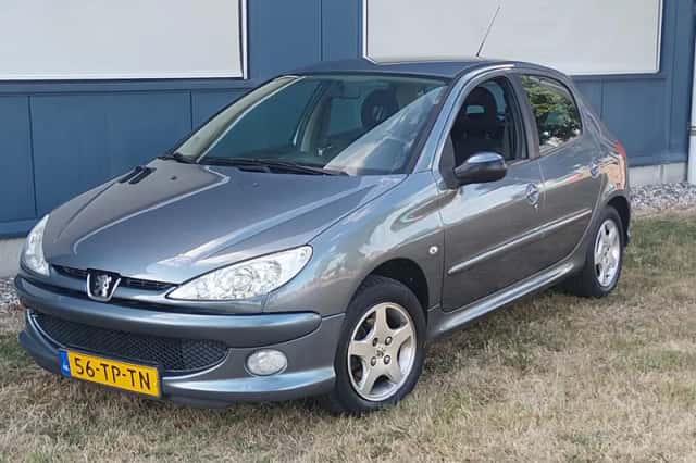 Peugeot 206 (2007) thumbnail 1
