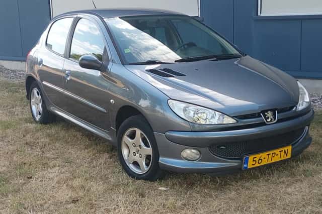 Peugeot 206 (2007) thumbnail 4
