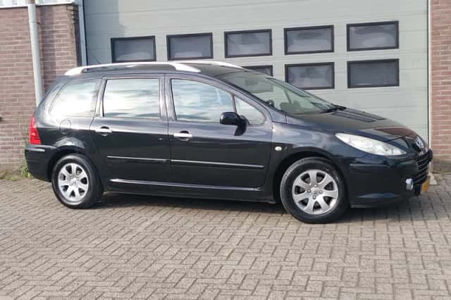Peugeot 307 SW (2005) thumbnail 5