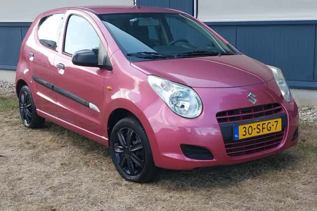 Suzuki Alto (2011) thumbnail 4