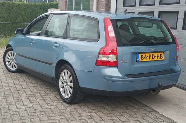 Volvo V50 (2004) thumbnail 3