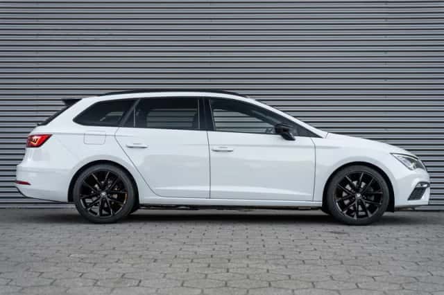 SEAT Leon (2020) thumbnail 4