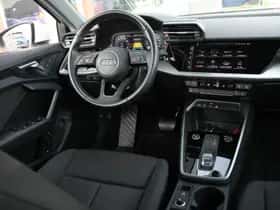 Audi A3 (2022) thumbnail 10