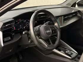 Audi A3 (2021) thumbnail 2