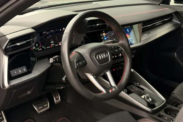 Audi A3 (2022) thumbnail 2