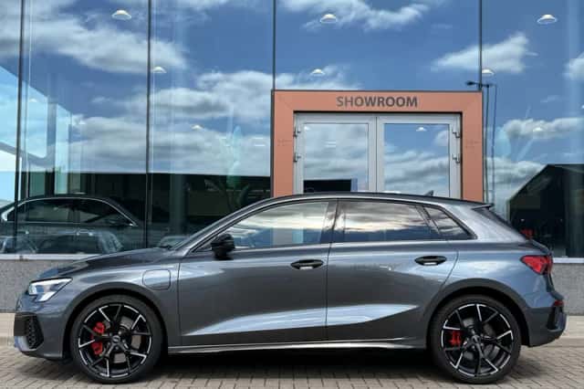 Audi A3 (2022) thumbnail 6