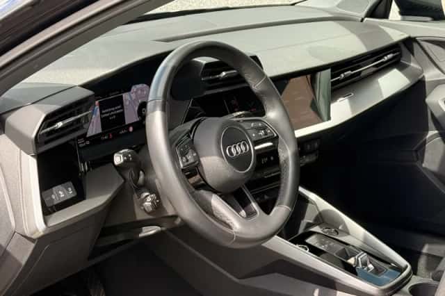 Audi A3 (2022) thumbnail 2