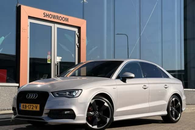 Audi A3 (2013) thumbnail 1