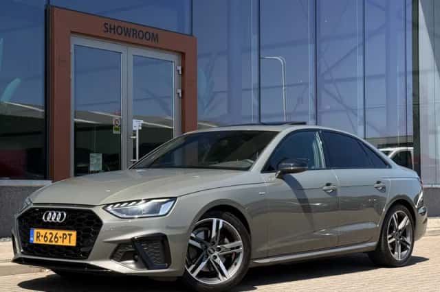 Audi A4 (2022) thumbnail 1