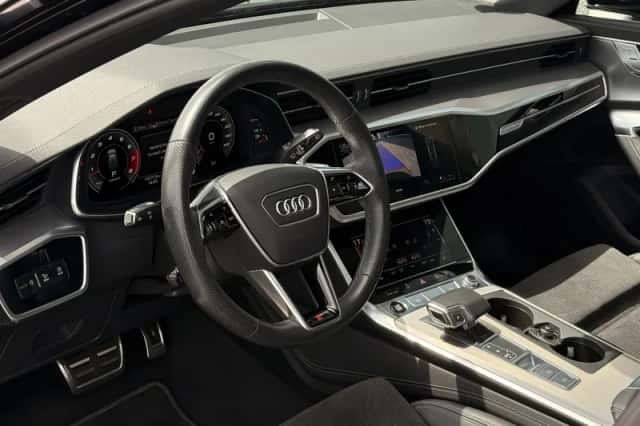 Audi A6 (2021) thumbnail 2