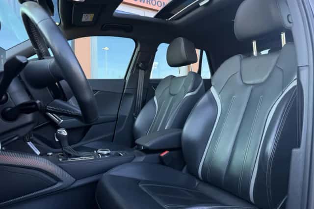 Audi Q2 (2021) thumbnail 5