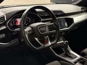 Audi Q3 (2019) thumbnail 17