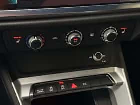 Audi Q3 (2019) thumbnail 37