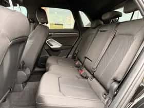 Audi Q3 (2019) thumbnail 5