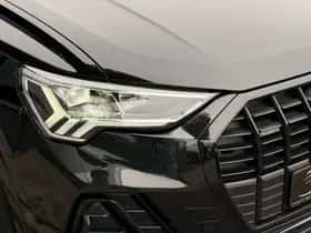 Audi Q3 (2019) thumbnail 9