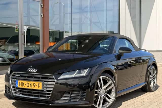 Audi TT (2015) thumbnail 5
