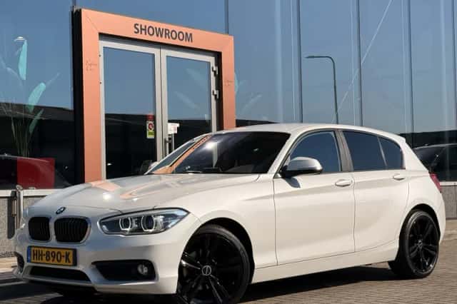 BMW 1-Serie (2015) thumbnail 1
