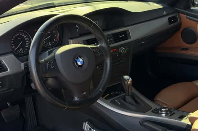 BMW 3-Serie (2010) thumbnail 2