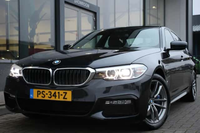 BMW 5-Serie (2017) thumbnail 3