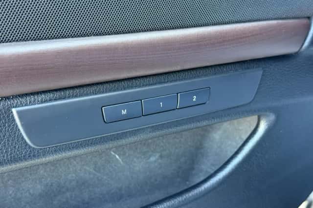 BMW 5-Serie (2013) thumbnail 5