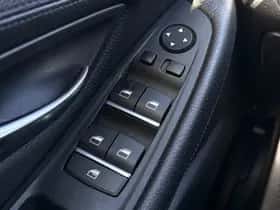 BMW 5-Serie (2013) thumbnail 26