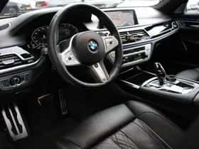 BMW 7-Serie (2020) thumbnail 2