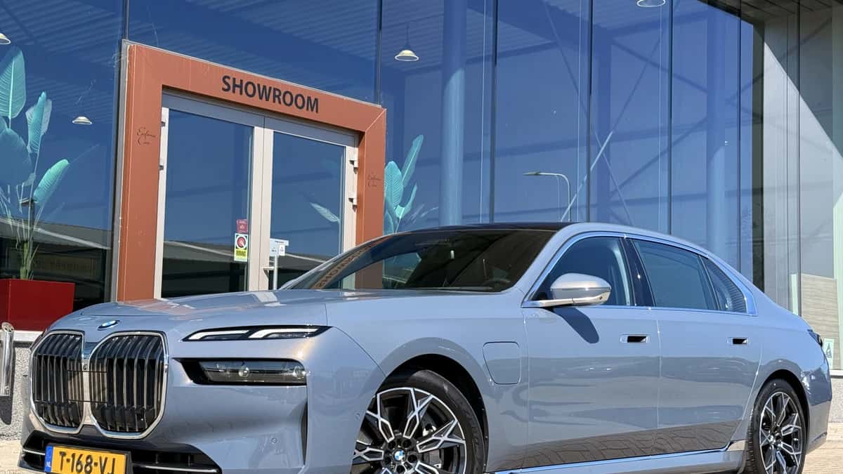 BMW 7-Serie (2023) — foto 1