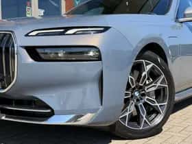 BMW 7-Serie (2023) thumbnail 4